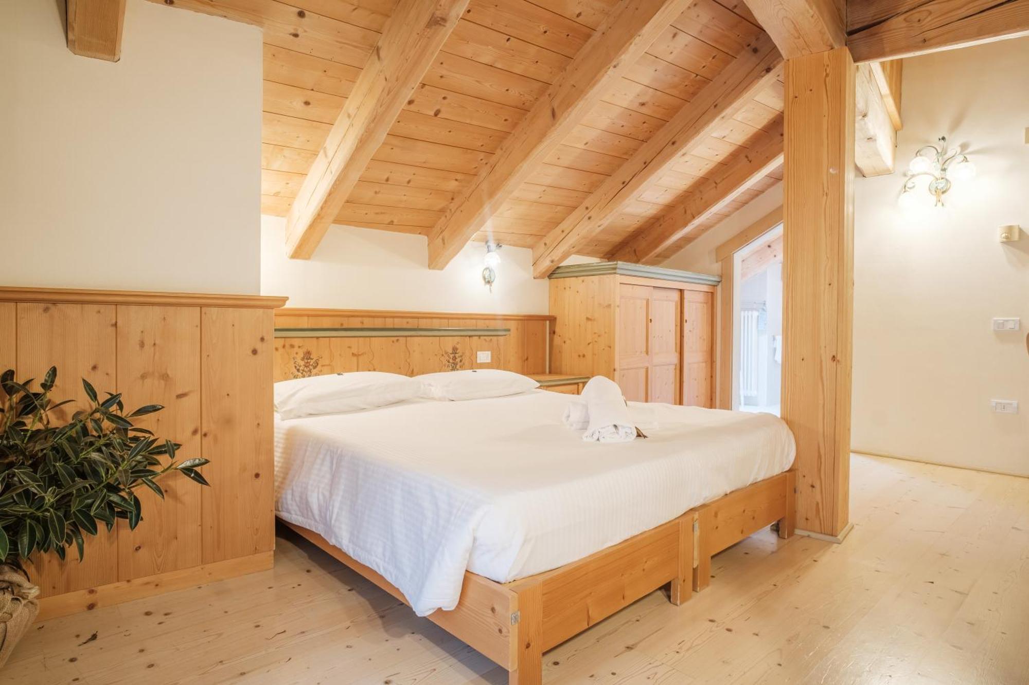 Casa Moresc Spiazzo  Ngoại thất bức ảnh