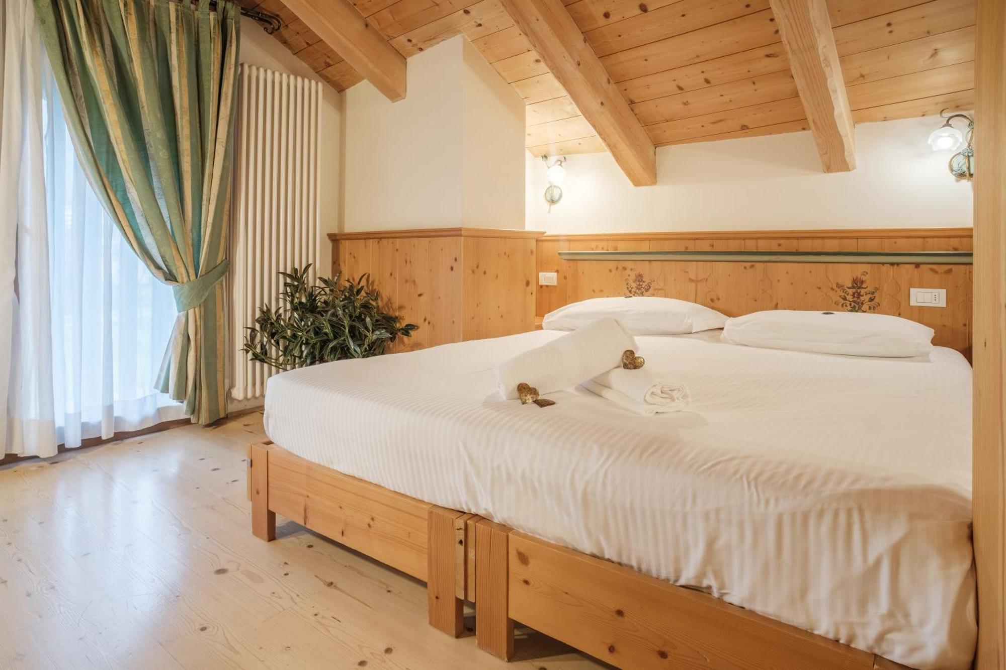 Casa Moresc Spiazzo  Ngoại thất bức ảnh